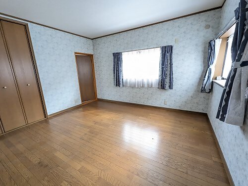 8帖洋室の画像