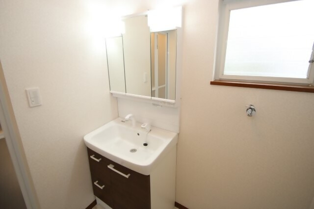 洗面化粧台の画像
