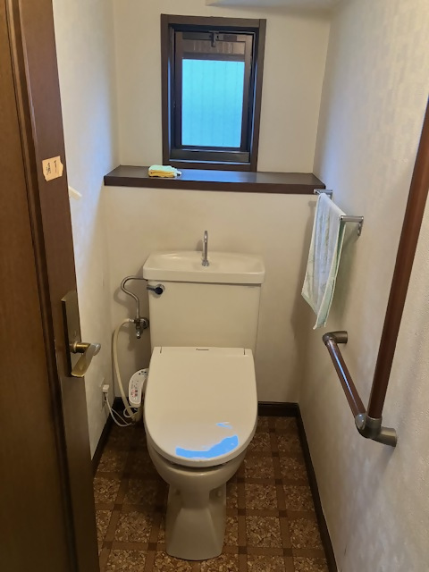 1階 トイレの画像