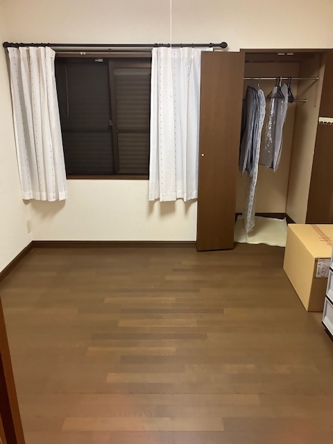 2階 洋室(4.5帖)の画像