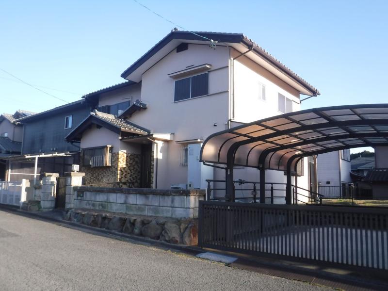 【No.374】スーパー、内科、バス停に近い物件です！（5LDK）の写真