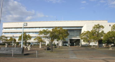 名張市役所庁舎の外観の画像