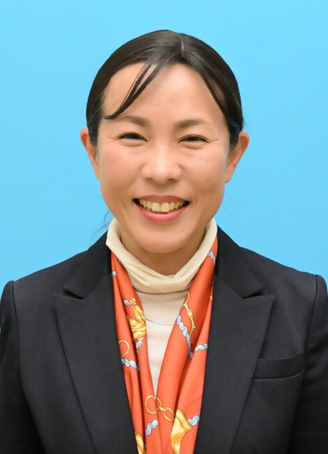 R8adachi.jpg